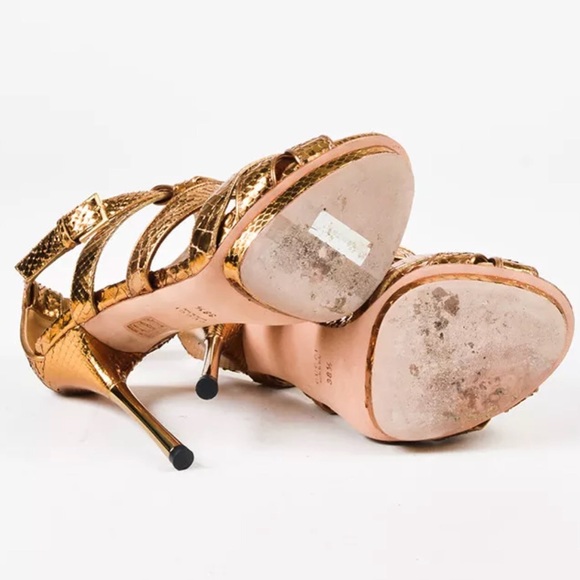 🔥🔥SOLD🔥🔥 Gucci gold python sandals size 38.5 - Picture 3 of 4