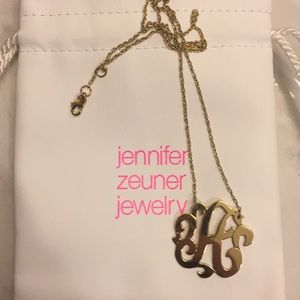 Jennifer zeuner A necklace