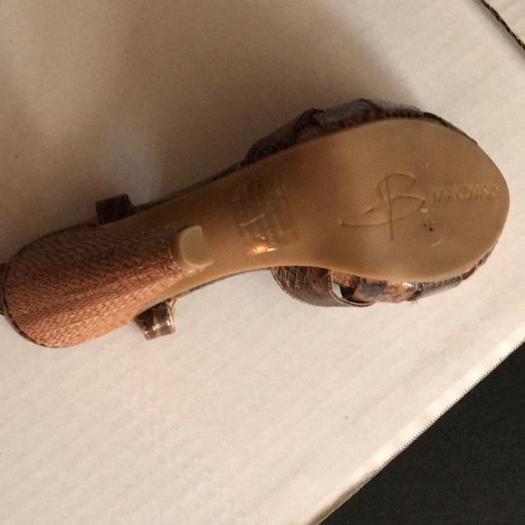 B Makowsky Sexy Sling Backs Size 6 - Picture 5 of 5