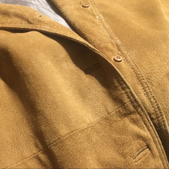 Wilson’s Leather Coat - Picture 3 of 4