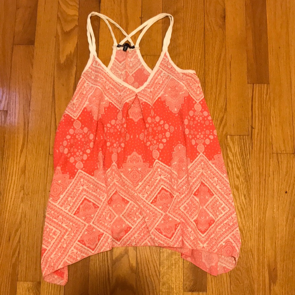 Coral and white Love Culture tank