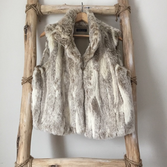 Valerie Stevens Faux Fur Vest 