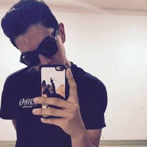 Meet your Posher, Rene