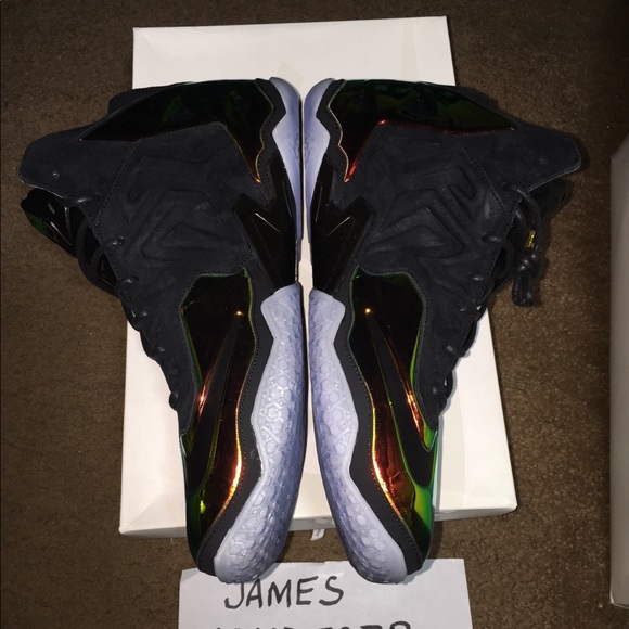 SOLD! SOLD! Nike Lebron 11 XI EXT Kings Crown - Picture 3 of 8
