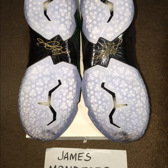 SOLD! SOLD! Nike Lebron 11 XI EXT Kings Crown - Picture 4 of 8