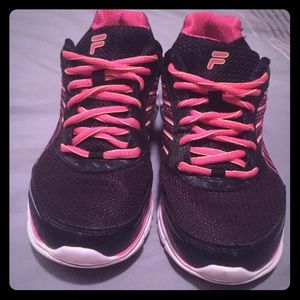Pink and Black Memory Foam Tennis Shoe