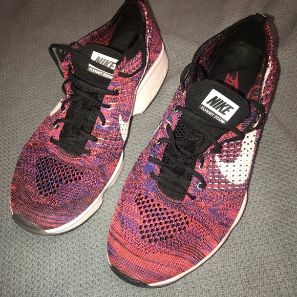 (S5) Nike Flyknit Zoom sneakers - Picture 3 of 7