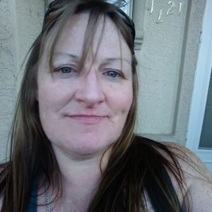 Meet your Posher, Angie