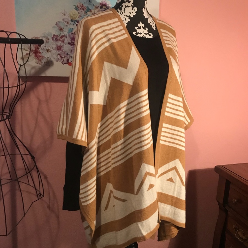 Poncho/Cape style cardigan