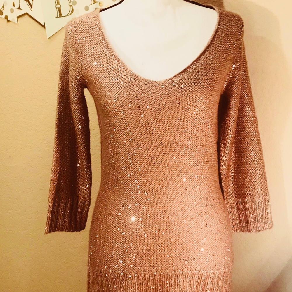 Rise Colored Sweater from Max Edition