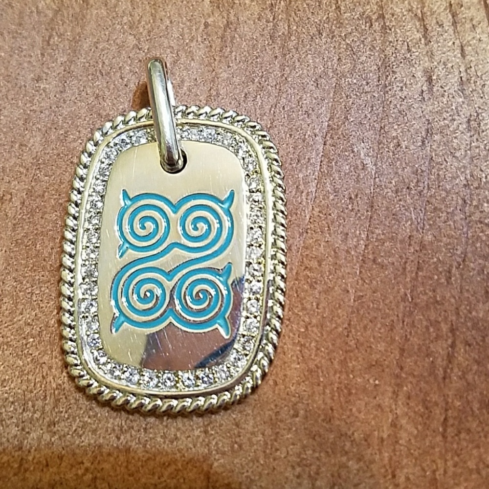 Pendant