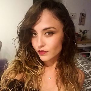 Meet your Posher, Lizzy