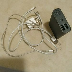 phone/tablet charger and 2 iPhone/iPad chargers