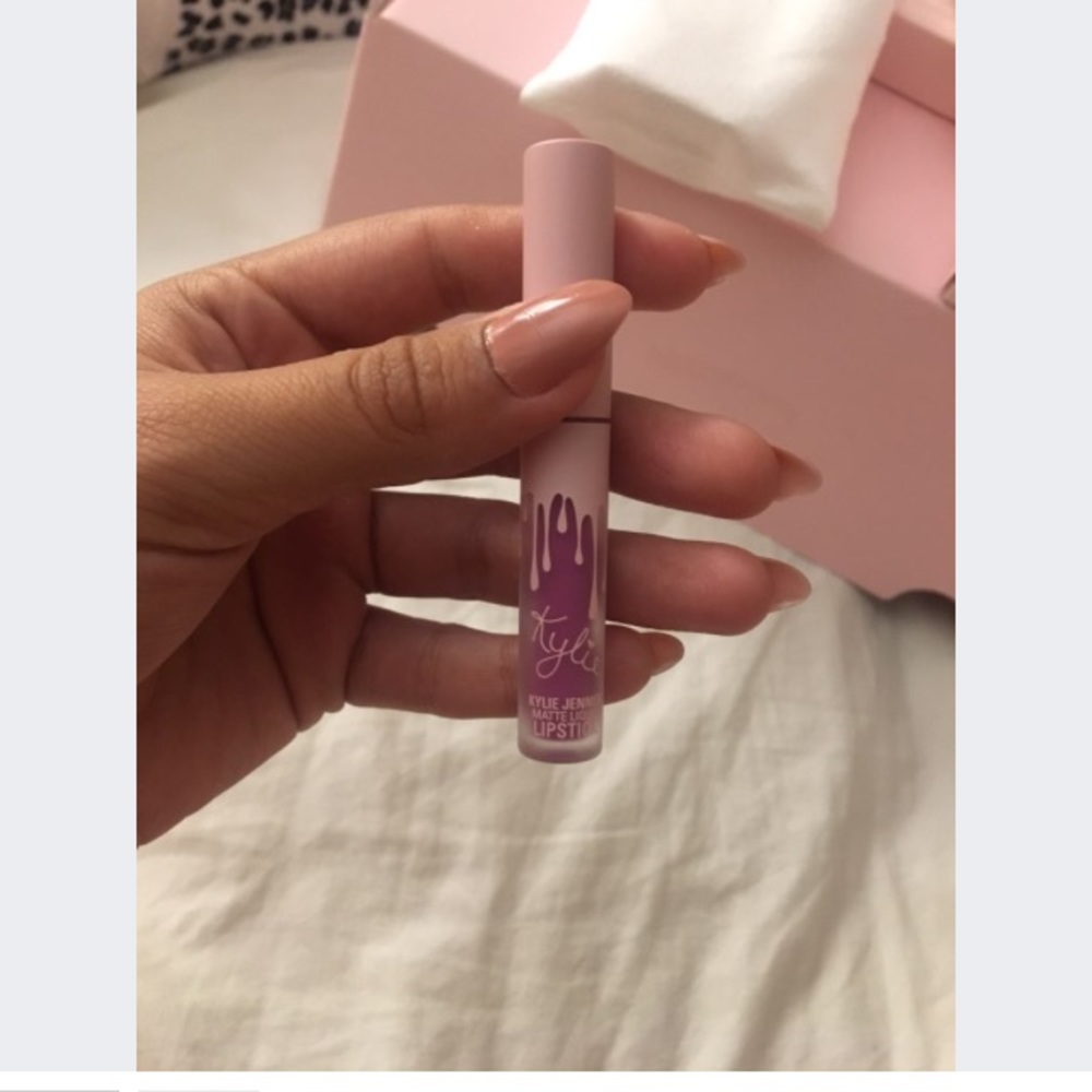 Kylie cosmetics liquid lipstick