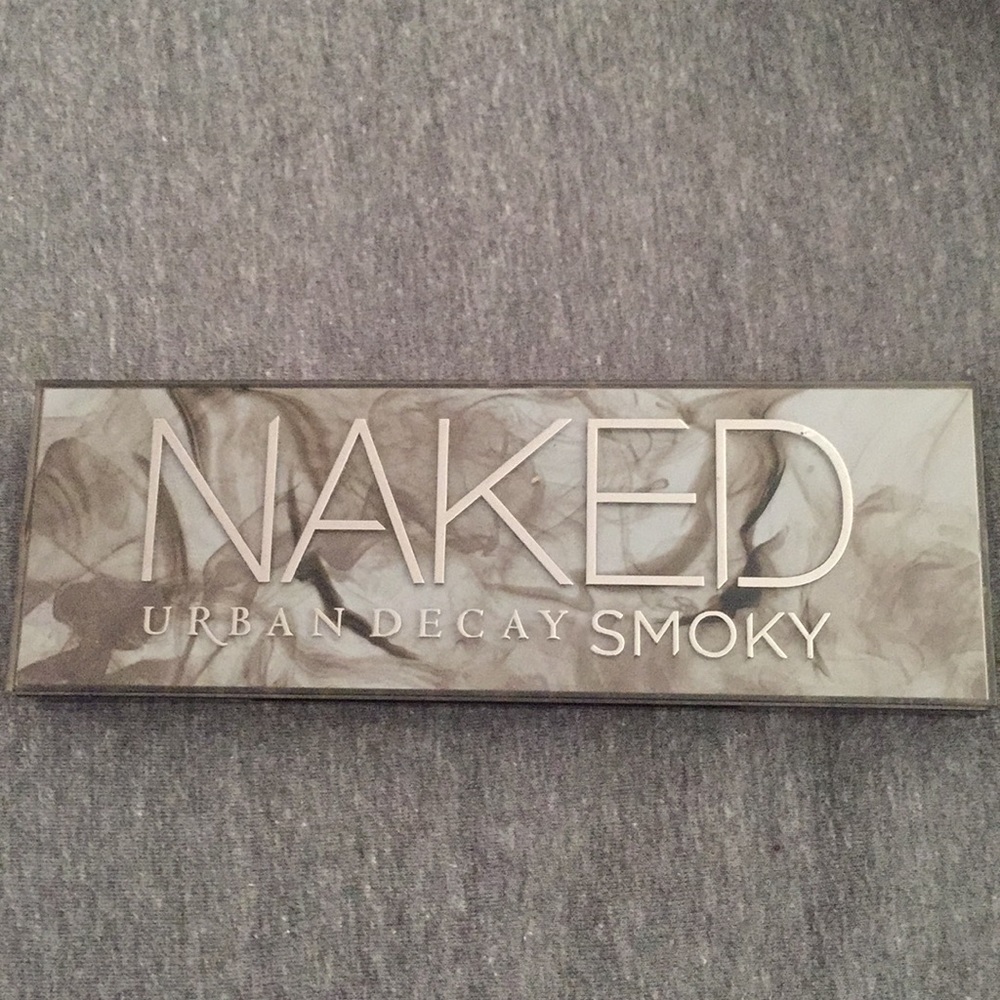 URBAN DECAY NAKED SMOKY PALETTE