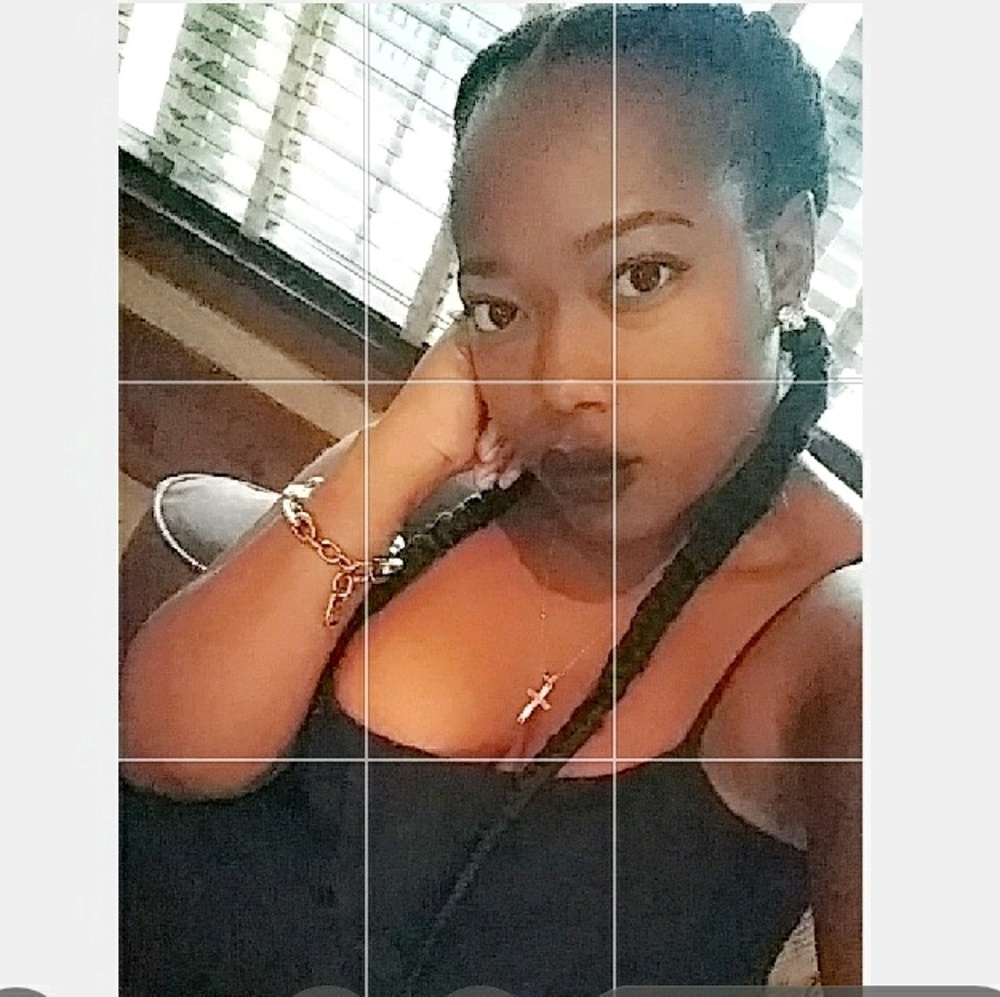 Meet your Posher, Traci