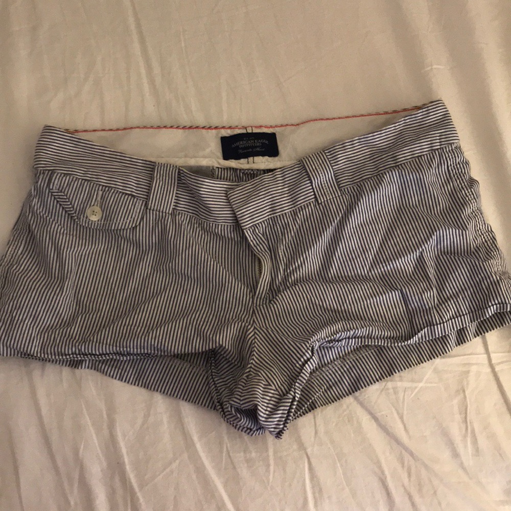 American Eagle blue and white striped shorts