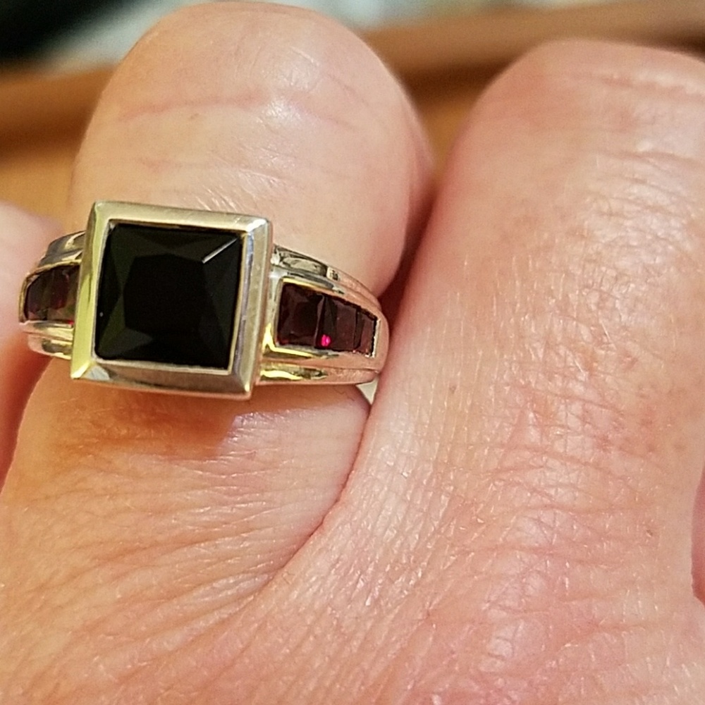 Sterling silver and garnet