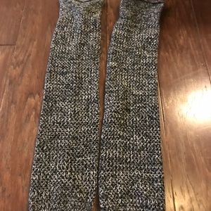 Lululemon Falling Freely Leg Warmer