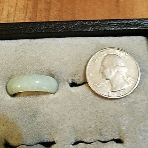 Jade ring 14k