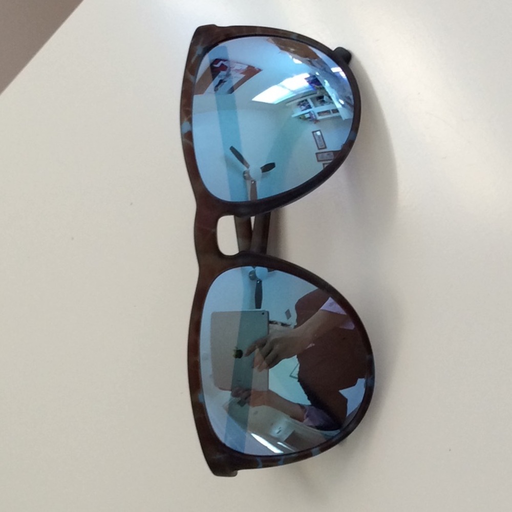 Mirror lenses sunglasses