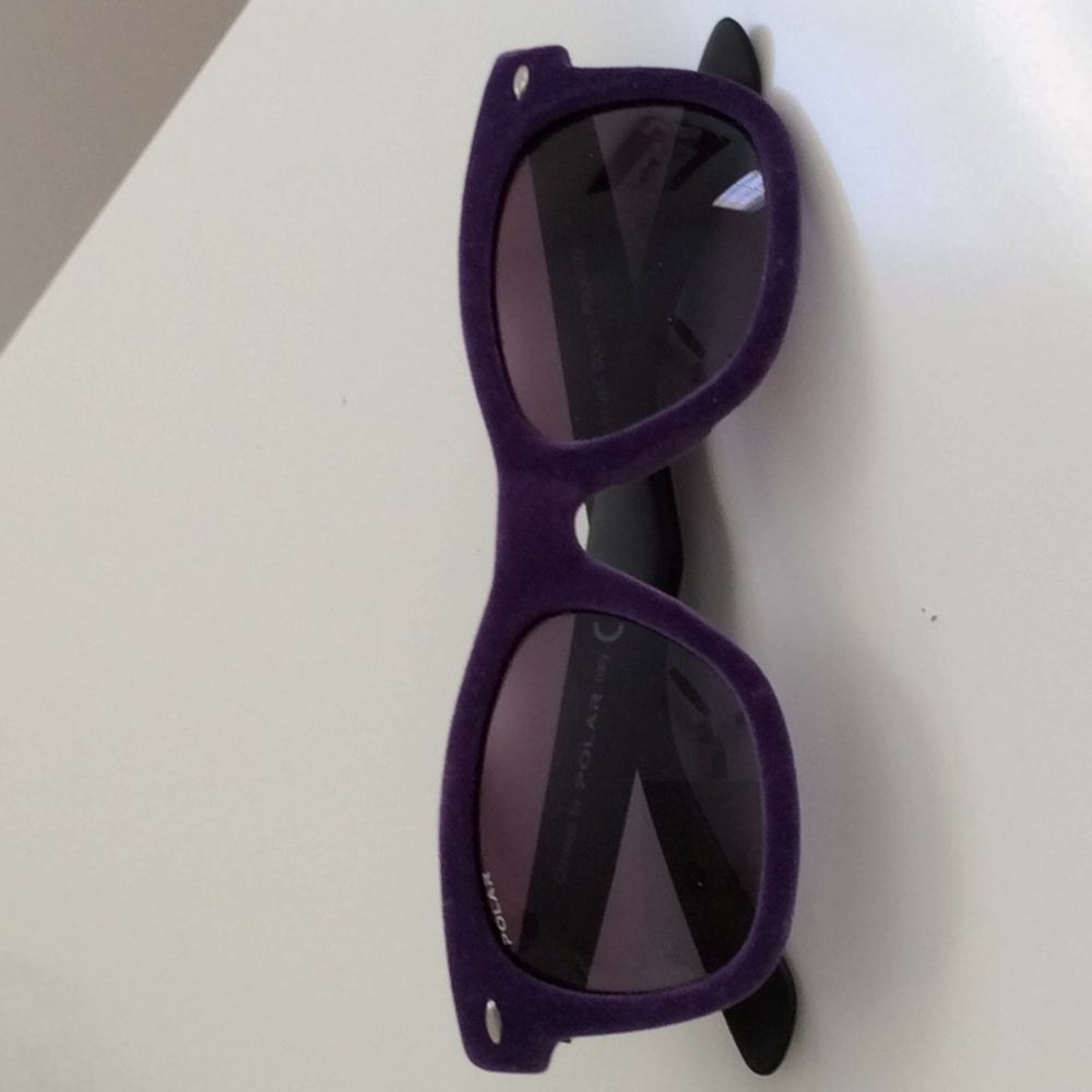 Polarized sunglasses