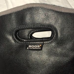 Womens winter BOGS size 6.5