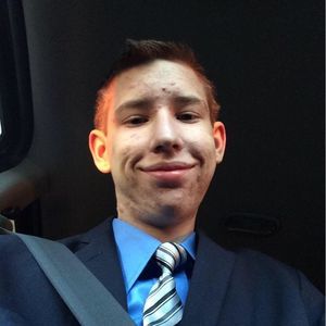 Meet your Posher, Collin