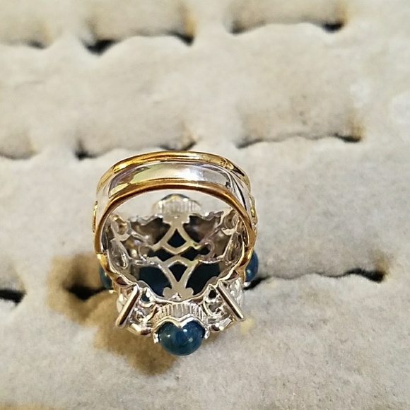 Ring - Picture 5 of 5