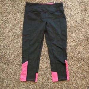 Calvin Klein Performance workout Capris