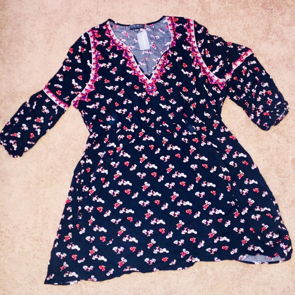 NWT - Forever 21 Plus Long Sleeve Floral Dress, 3X
