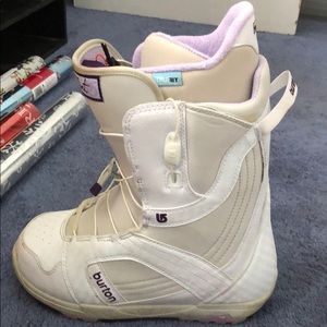 Women’s Burton Snowboarding Boots