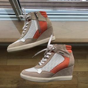 Geox Sneakers. New