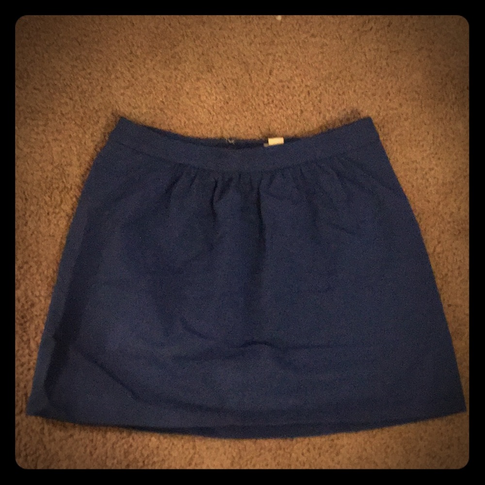 J. Crew Women’s bubble skirt in blue. Size 4.