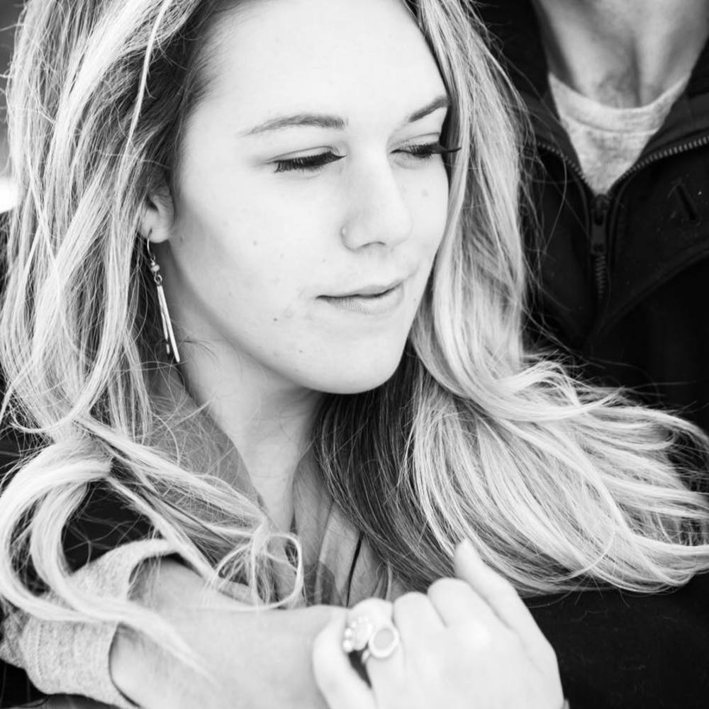 Meet your Posher, Adrienne