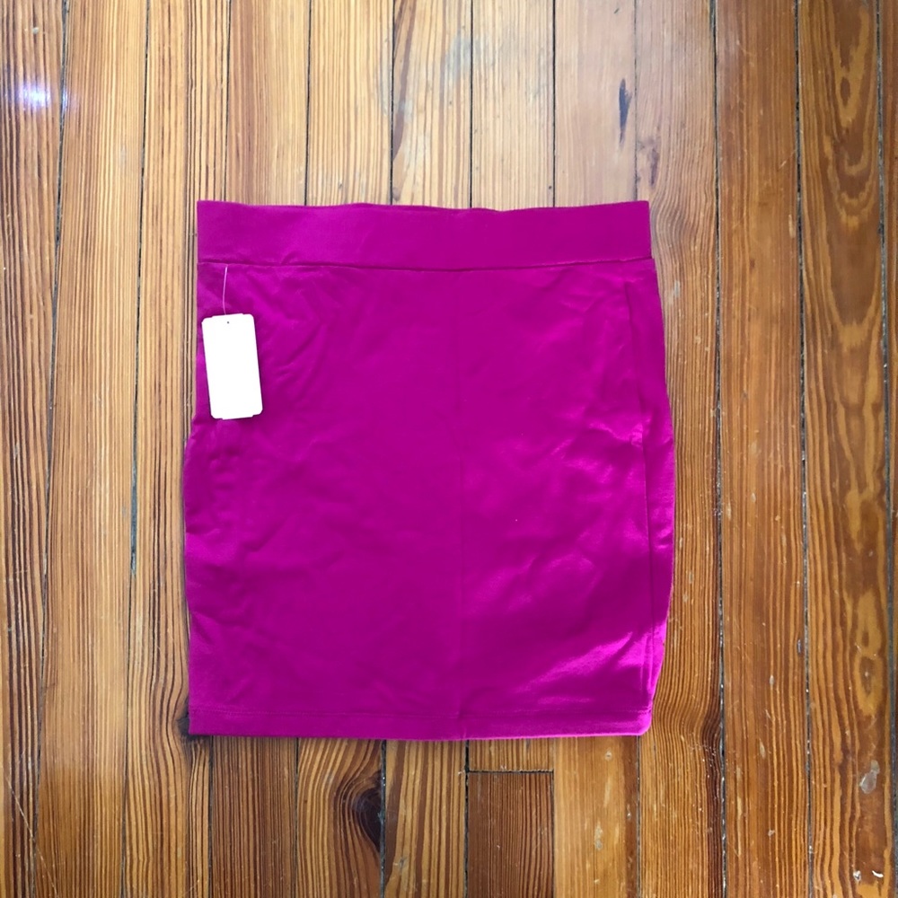 Pink high waisted skirt, M