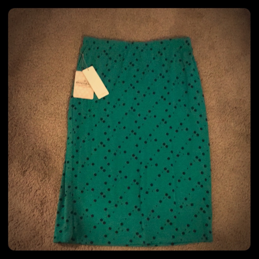 Downeast basics skirt. Size Medium. Deep green.