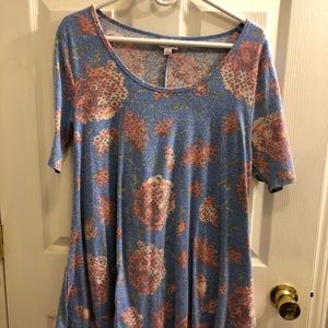 Medium Perfect-T Irma Lularoe