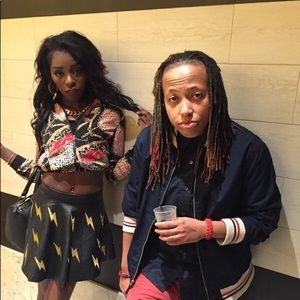 Meet your Posher, Sade