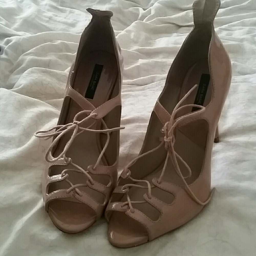 Zara  shoes size 8