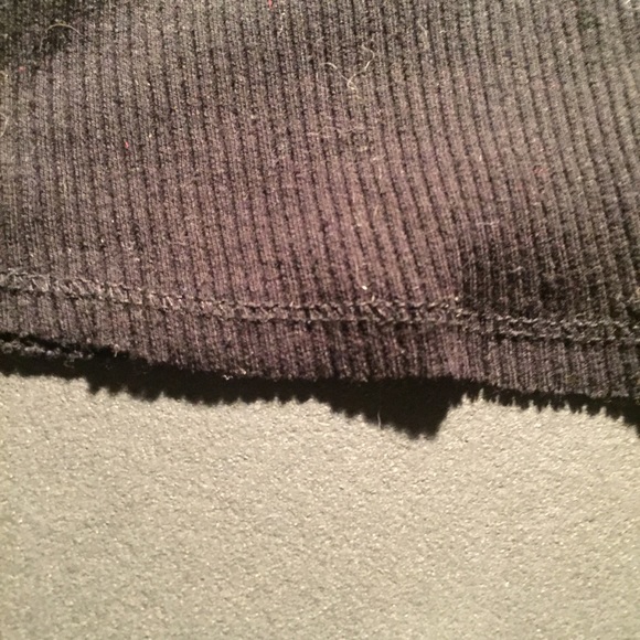 ❌SOLD❌Guess Black Rib Racerback Tank - Picture 5 of 7