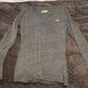 Grey long sleeve t-shirt