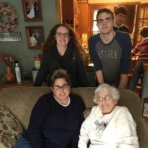 Meet your Posher, Katie