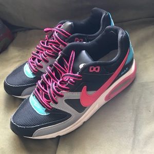 Nike Air tennis shoes