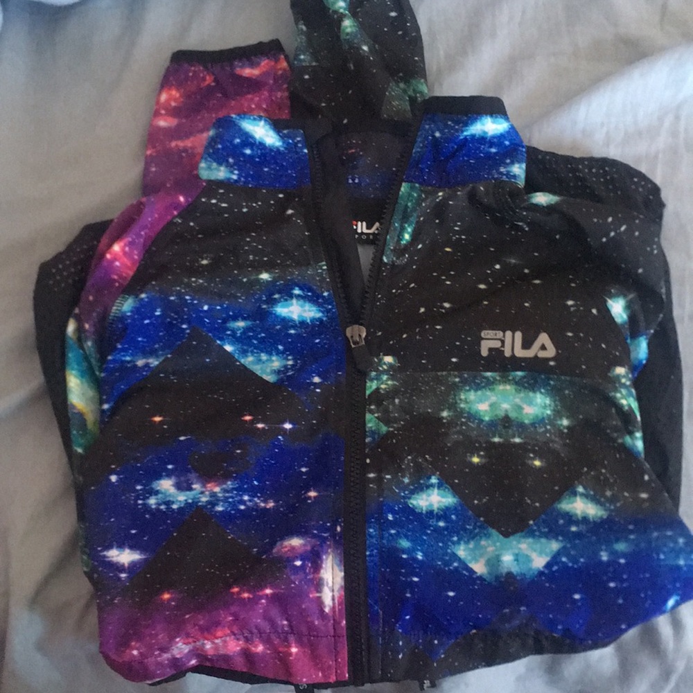 🆕FILA GALAXY WINDBREAKER