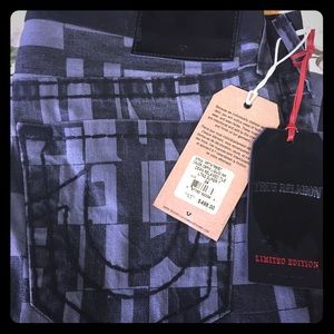 True religion Dean limited edition SUPER T