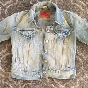 Levi's denim jacket