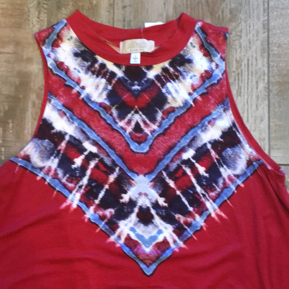 Beautiful tunic by Soulemates .
