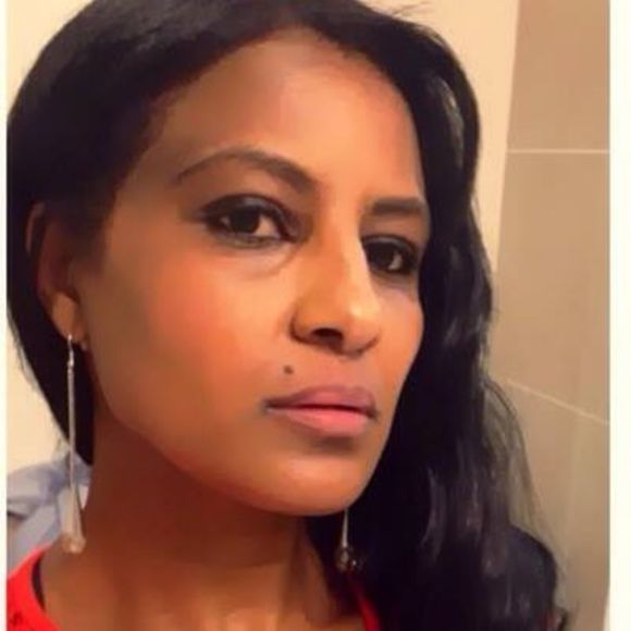 Meet your Posher, Nurya - Picture 1 of 1