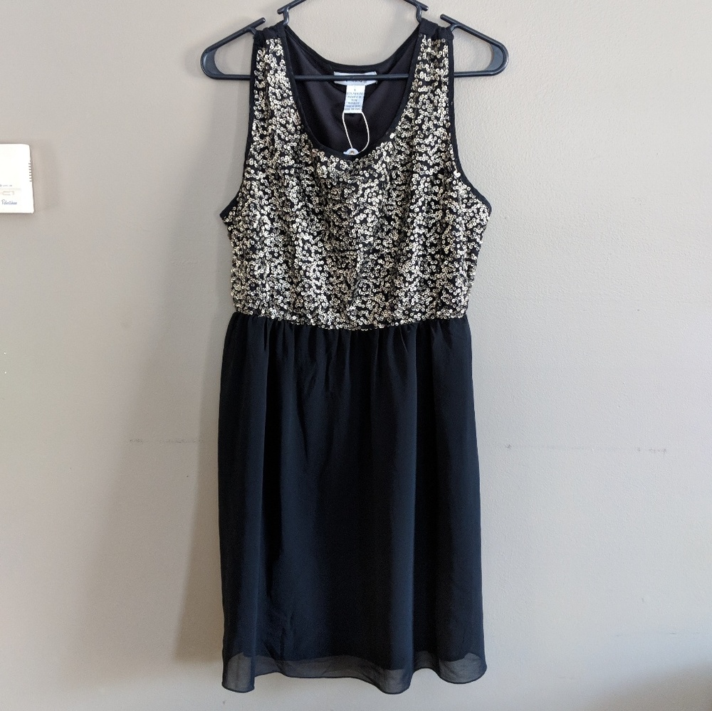 Gold Sequin Holiday New Year's Dress